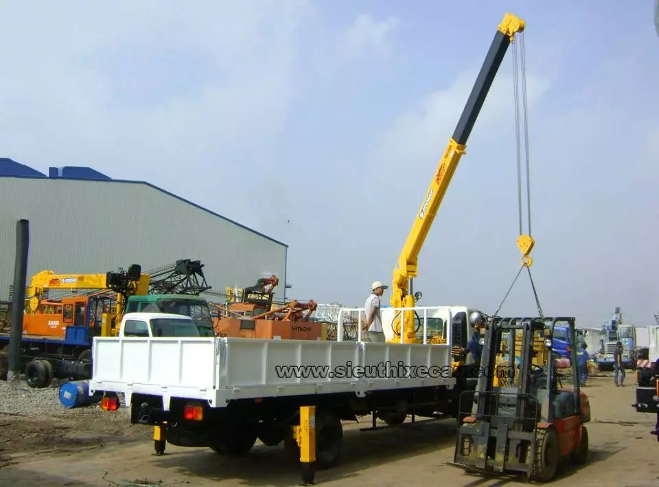 Cho thuê xe cẩu ở Quận 12 uy tín chất lượng