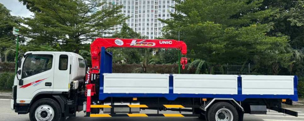 XE CẨU 8 TẤN JAC N900 CAN UNIC URV374